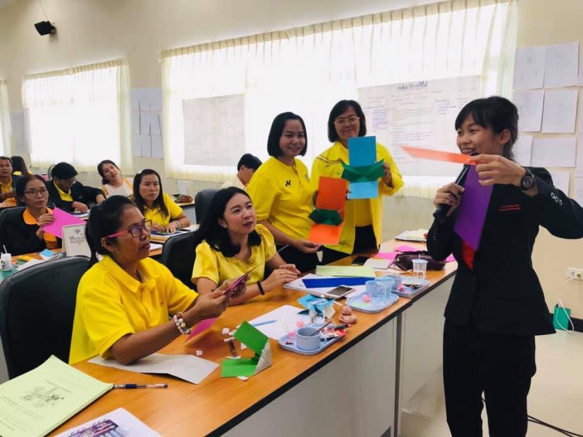 Faculty of Education trains Srisaket teachers on instructional methods