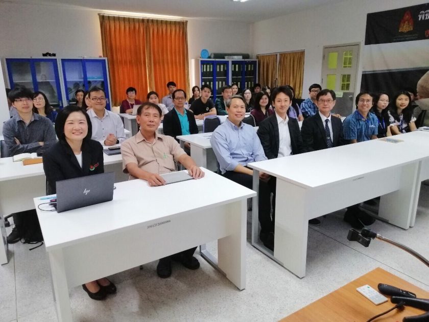 KKU welcomes Japanese professors and experts in immune-deficient mice for cancer research